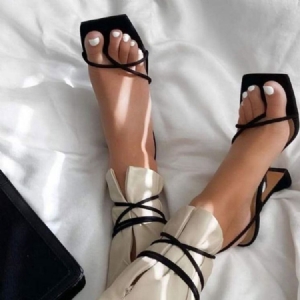 Kvinner Lace-up Square Toe Spool Heel Plain Sandals