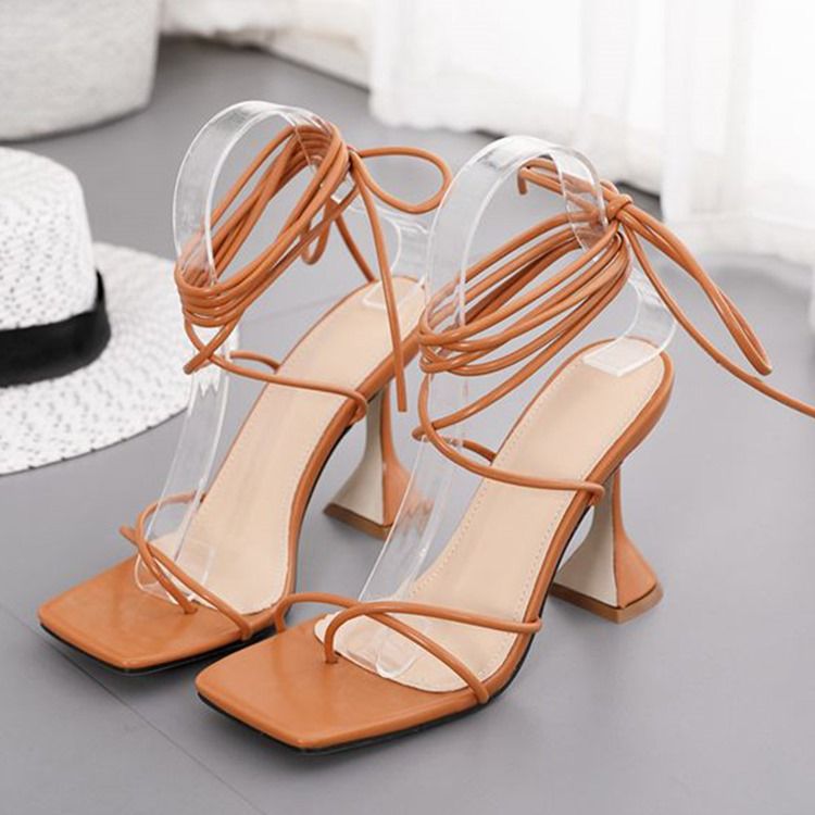 Kvinner Lace-up Square Toe Spool Heel Plain Sandals