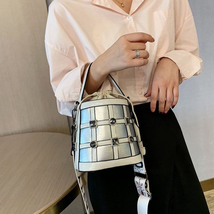 Plaid Rhinestone Barrel-shaped Tote Bags