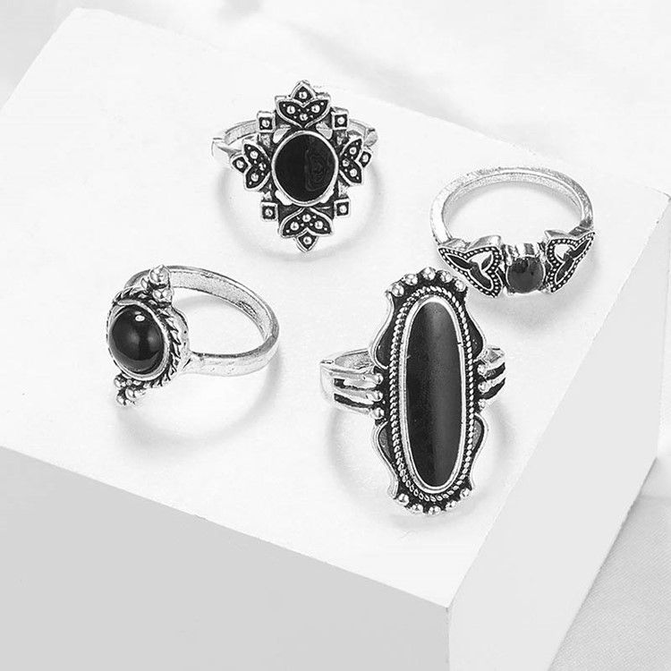 Black Baroco Style E-plating Rings