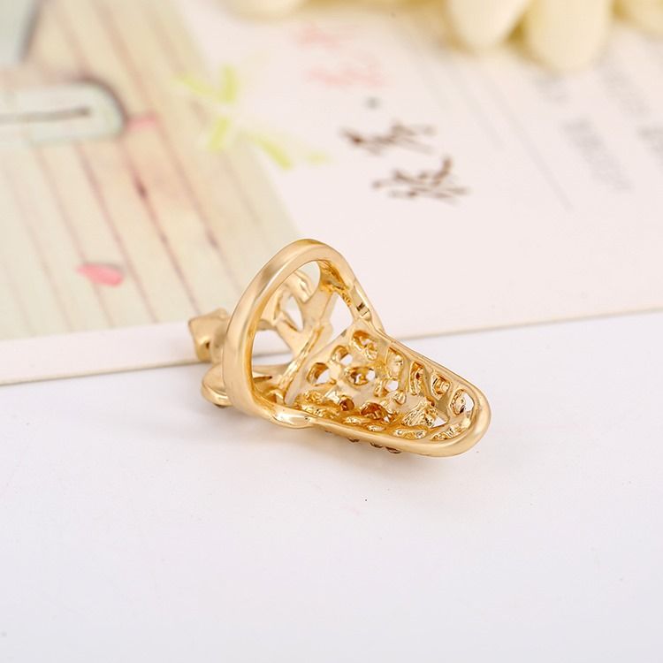 Crown Hollow Out Crown Dame Nail Ring