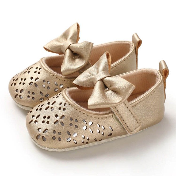 Bowknot Hollow Baby Shoes