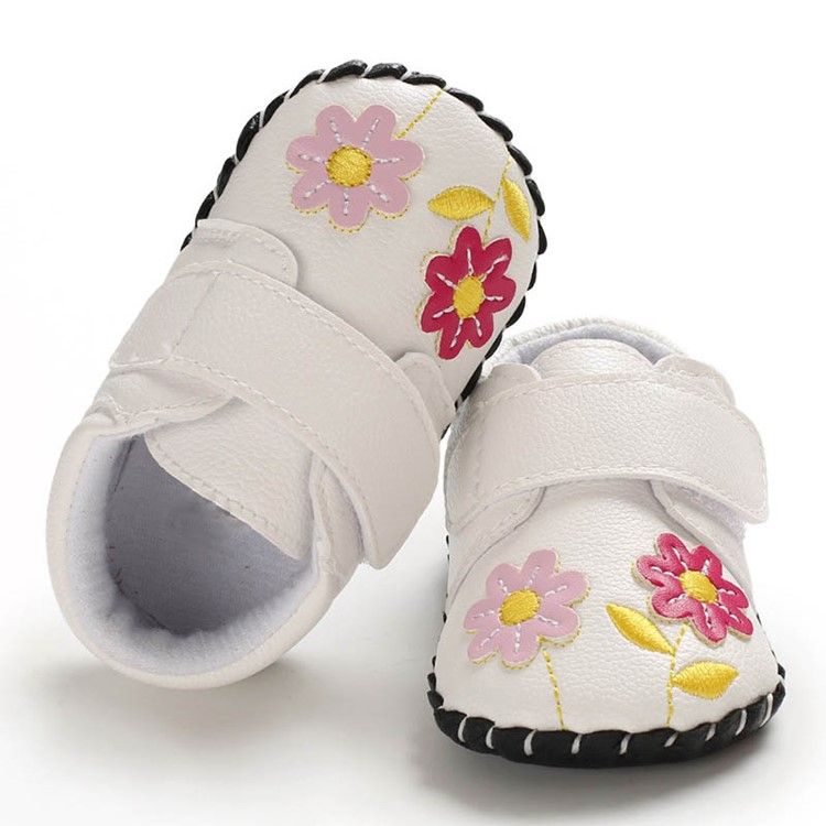 Floral Embroidery Baby Shoes