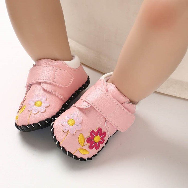 Floral Embroidery Baby Shoes