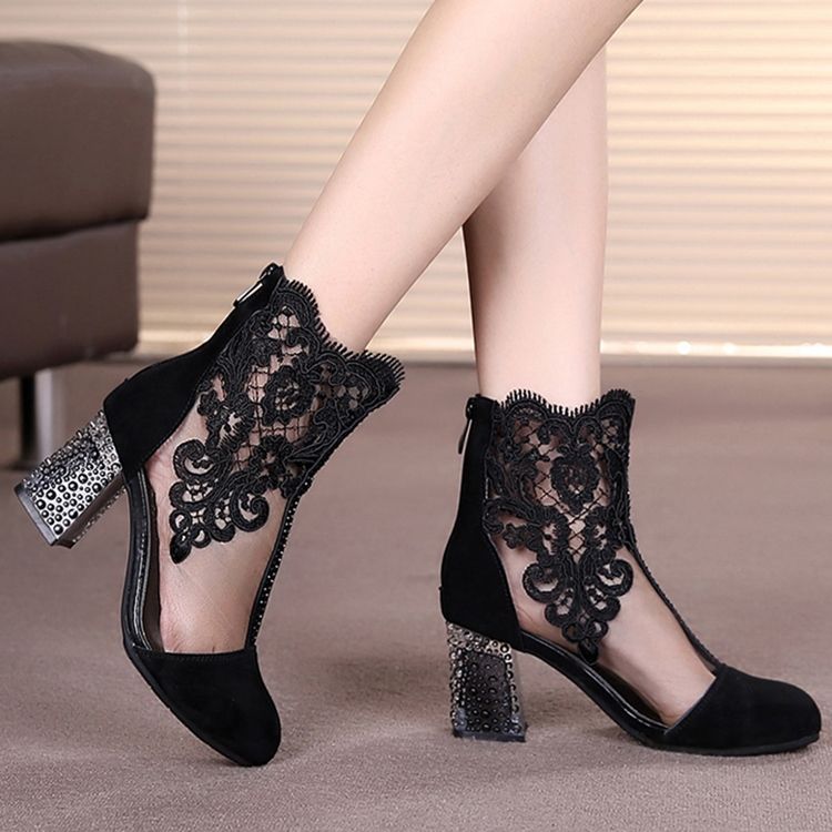 Kvinner Broderi Blomstret Rhinestone Blonder High Heel Boots