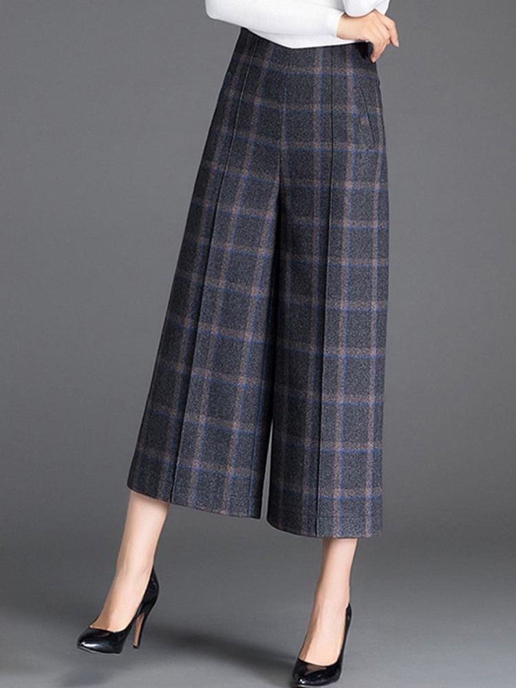 Plaid Cropped Pocket Dame Dress Pants