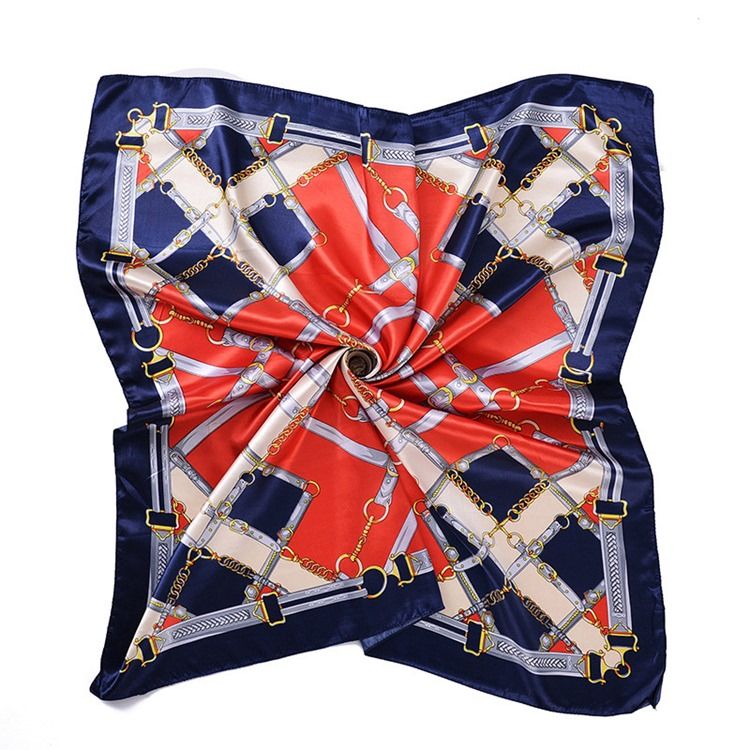 Charmeuse Geometric Pattern Dame Scarf