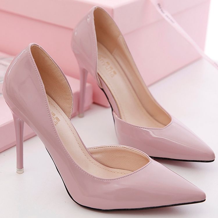 Kvinner Patent Leather Point Toe Pumps