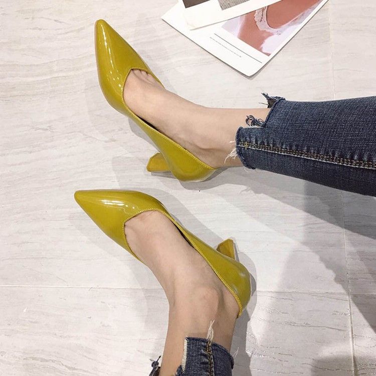 Vanlig Chunky Heel Slip-on Spisse Tå Pumps For Kvinner