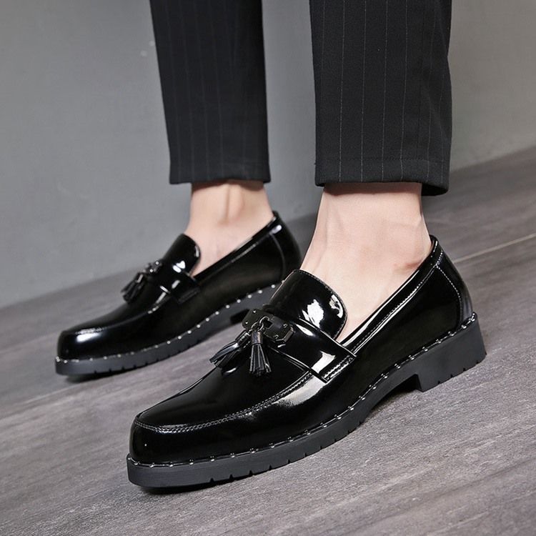 Plain Fringe Round Toe Slip-on Men Dress Shoes