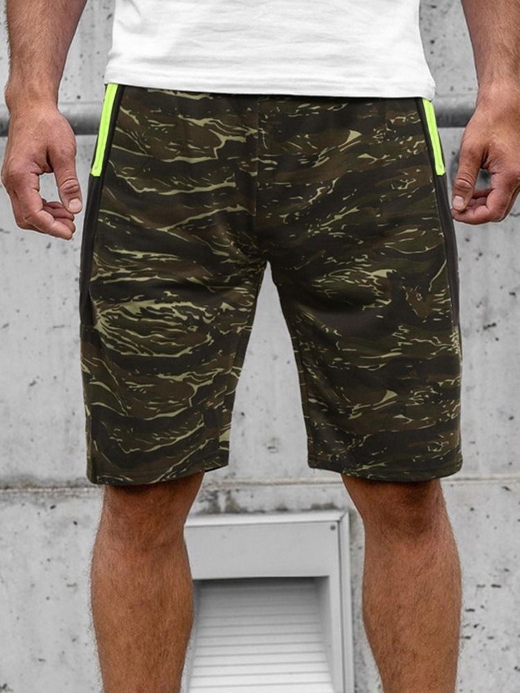 Camouflage Straight Locket Beach Shorts For Menn