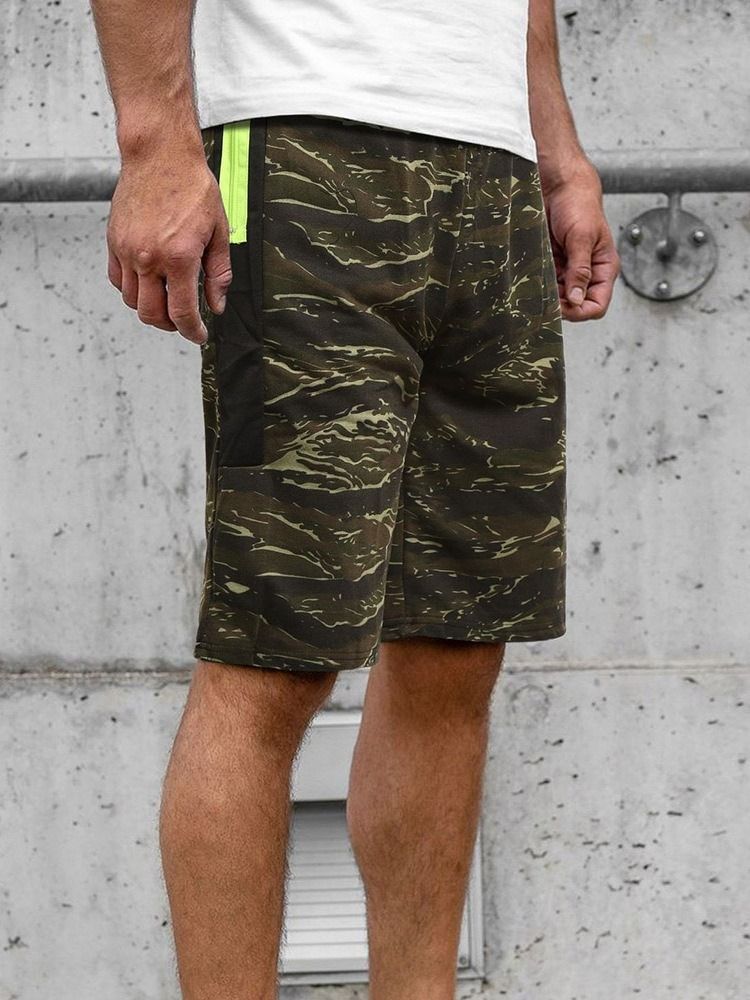 Camouflage Straight Locket Beach Shorts For Menn