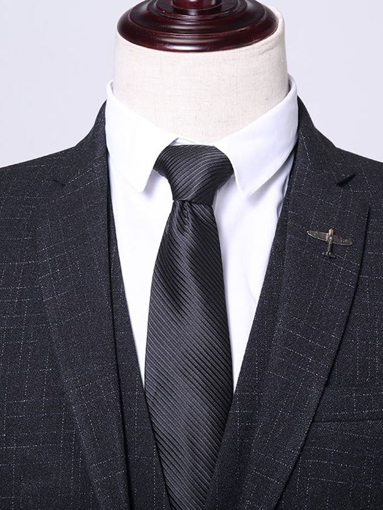 Single-breasted Button Plain Mens Dress Suit