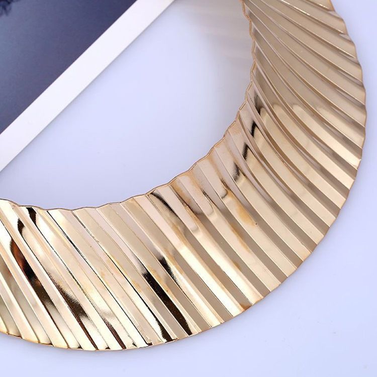 European Choker Necklace Female Necklace