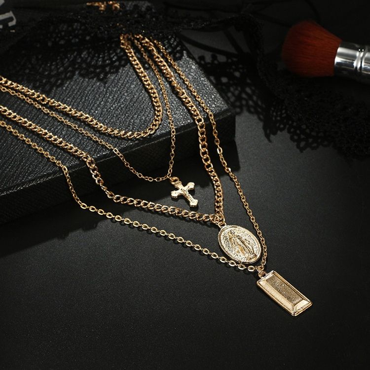 Flerlags Golden Cross Charm Layered Necklace For Women