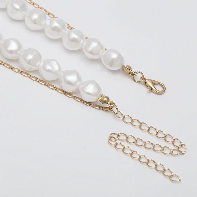 Vintage Pearl Female Necklace