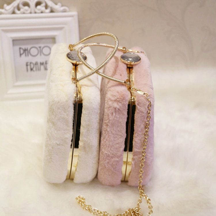 Chain Rabbit Hair Clutches Kvesker