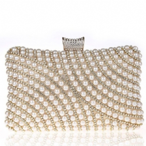 Grasiøs Beaded Clutch