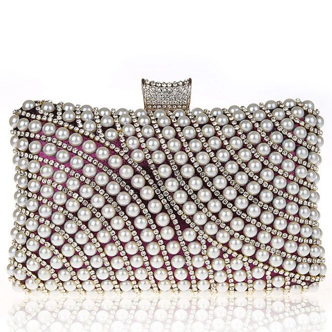 Grasiøs Beaded Clutch