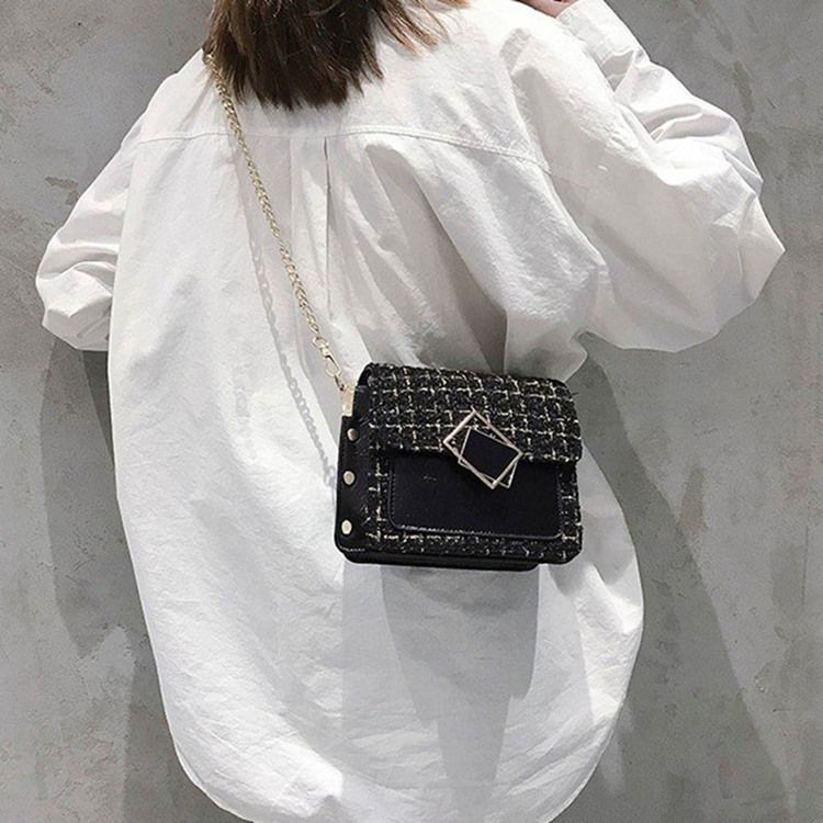 Chain Rectangle Elegant Crossbody Vesker