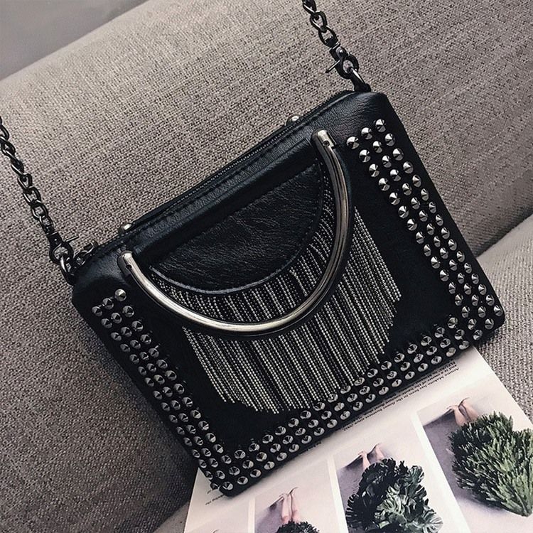 Rivet Pu Vanlig Rektangel Crossbody Vesker