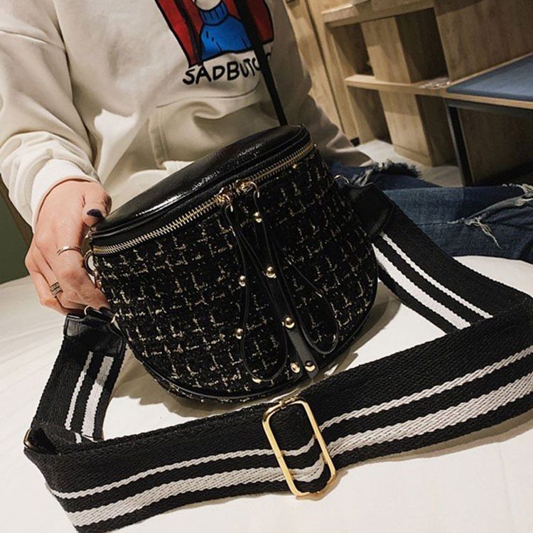 Ullblandinger Plaid Thread Saddle Crossbody Bags