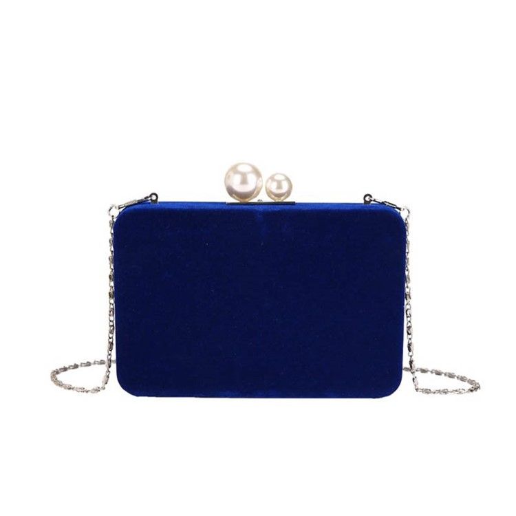 Vanlig Velour Chain Flap Crossbody Bag