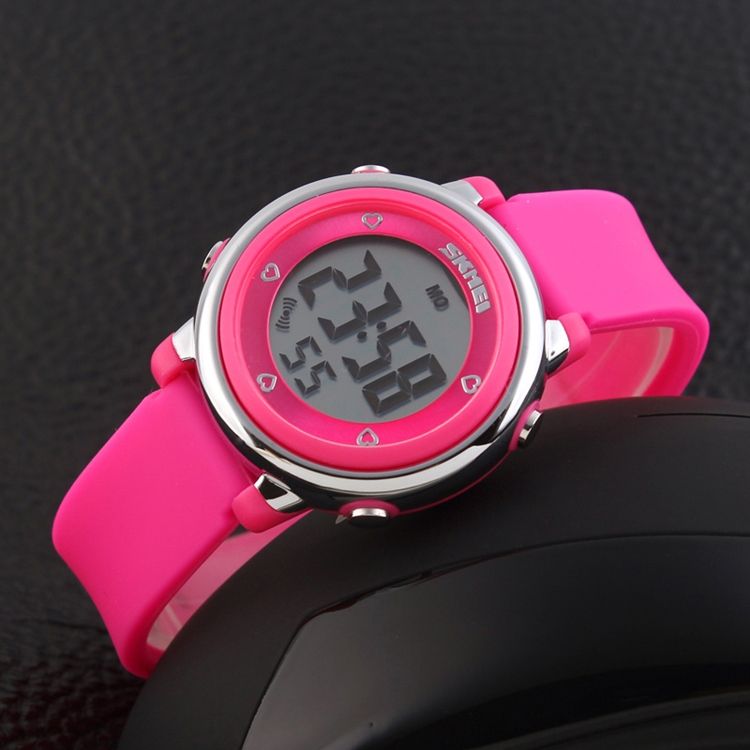 Menns Korte Resin Digital Display Pin Buckle Watch